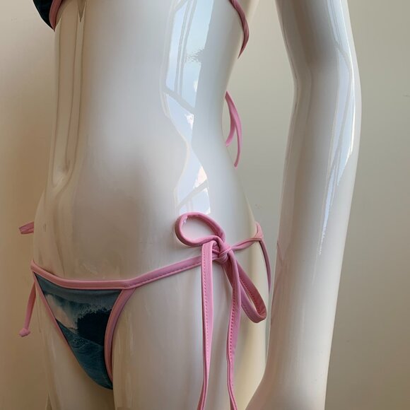 Aaron Chang Blue wave reversible navy bikini - Picture 7 of 12